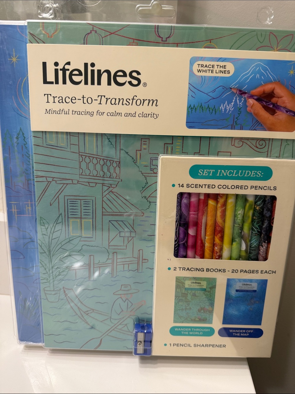 Tracing Set - includes 14 colored pencils and 2 tracing books. Brand new!